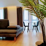 Sunset Retreat Stylish Loft By The Park