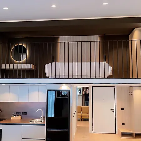 Sunset Retreat Stylish Loft By The Park Appartamento *