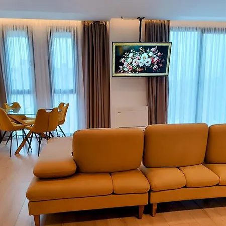 Daire Sunset Retreat Stylish Loft By The Park Tiran