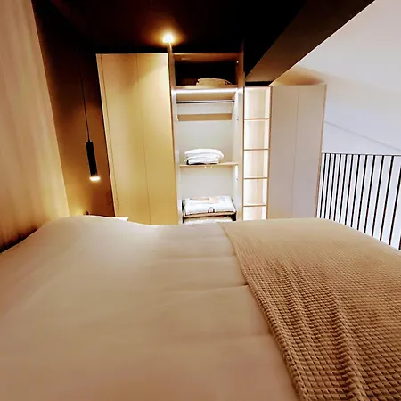 Sunset Retreat Stylish Loft By The Park Appartamento