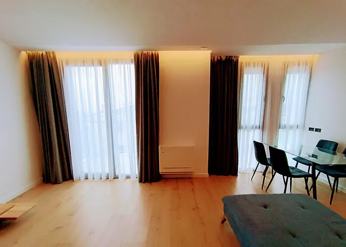 Sunset Retreat Stylish Loft By The Park Apartament *