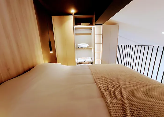 Sunset Retreat Stylish Loft By The Park アパート
